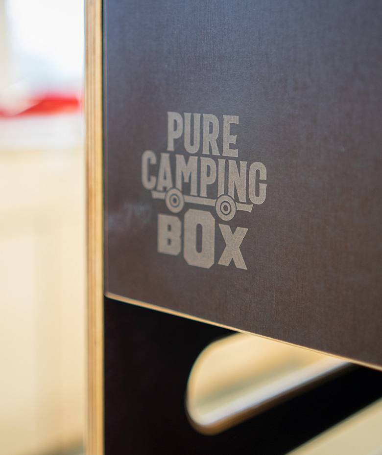 purecamping box logo gelasert siebdruck regenholz werkstatt